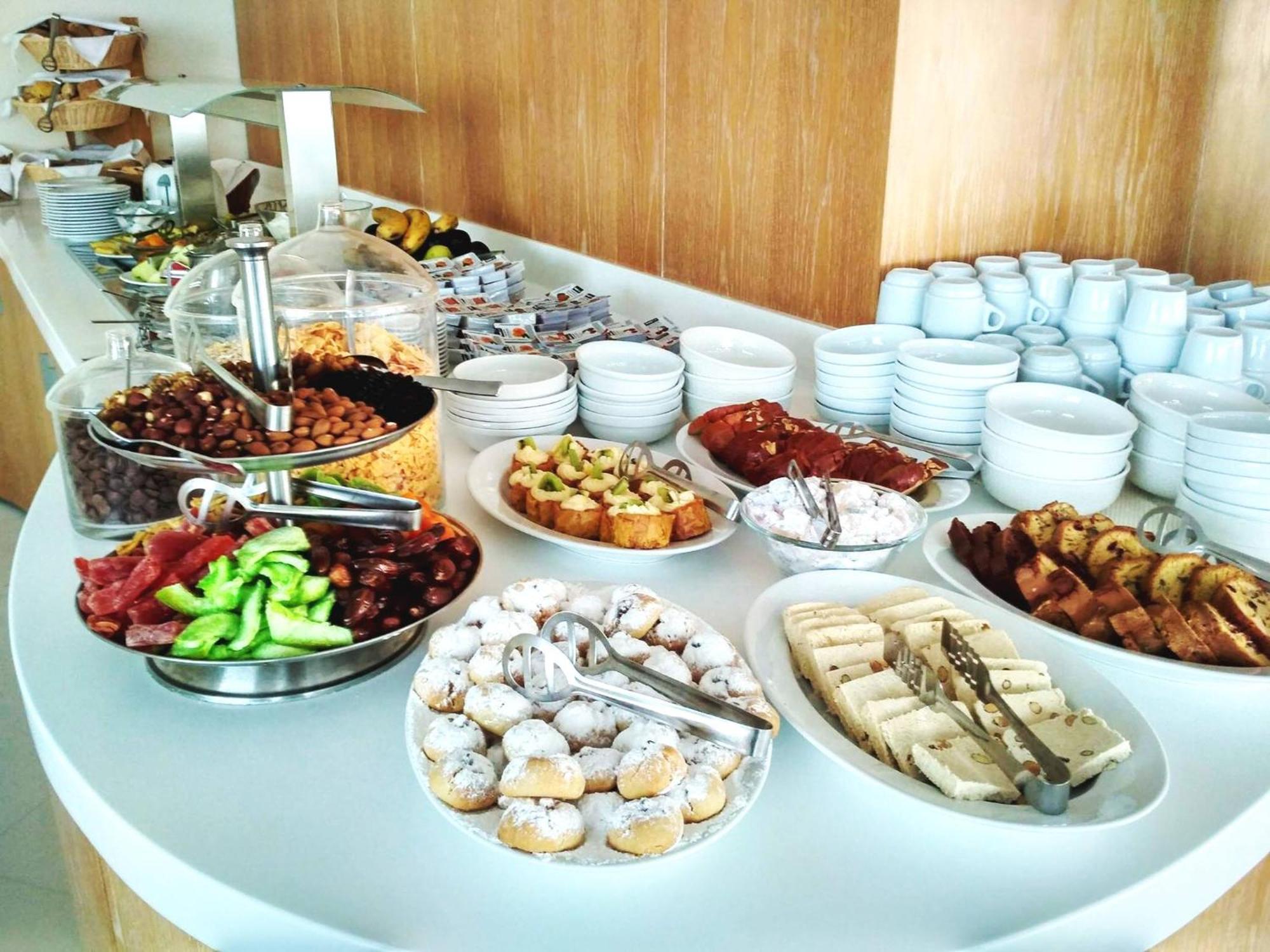 爱琴海蓝色海滩酒店 = Nea Kallikrateia 外观 照片